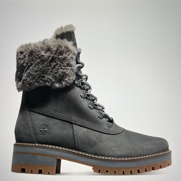 TIMBERLAND Women's Courmayeur Valley 6" Faux Fur Waterproof Lug Sole Boots 7 - Picture 1 of 4
